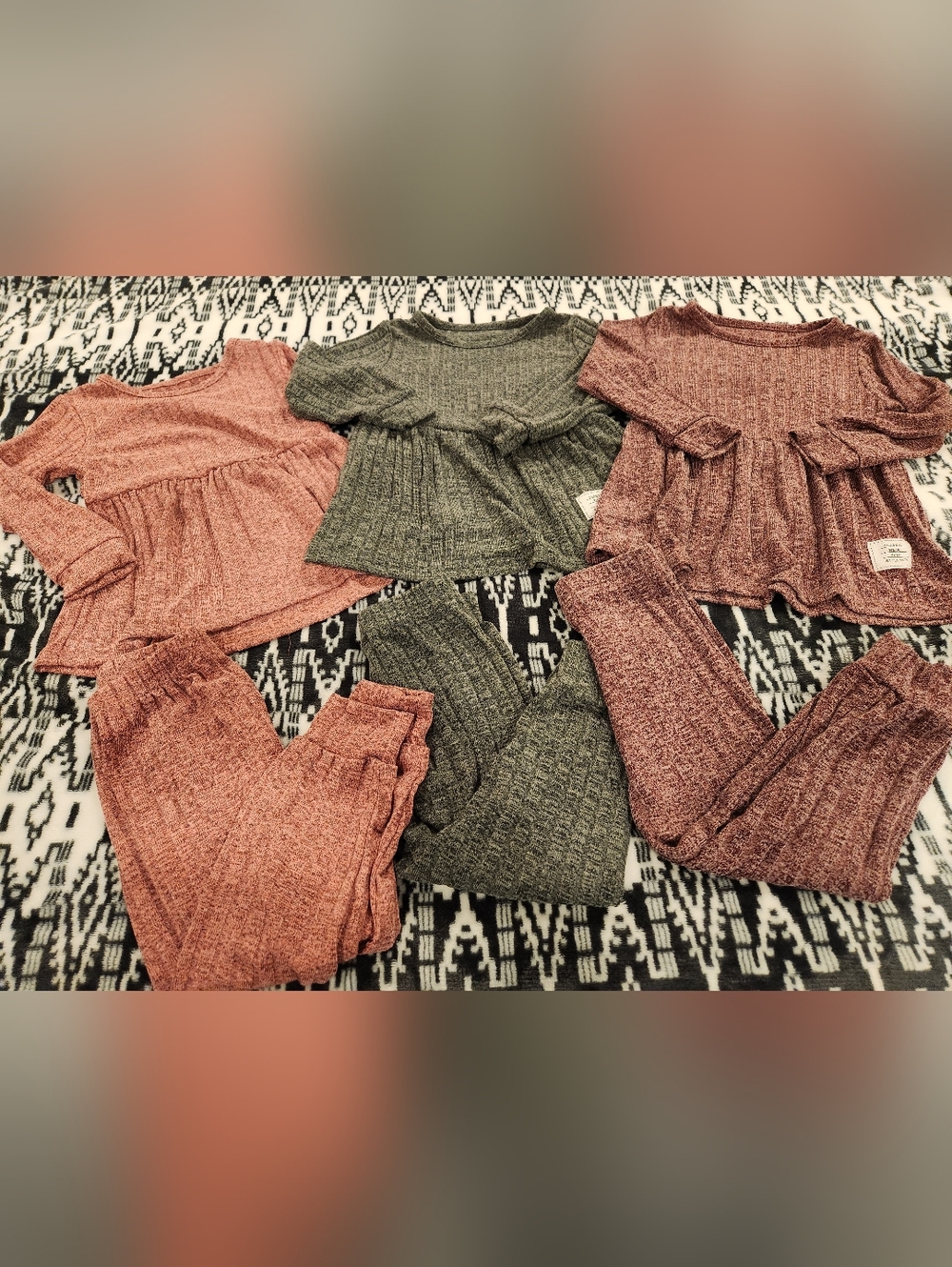 Cozy Ribbed Knit Two-Piece Sets in Mauve & Charcoal, Size 92 (2T)